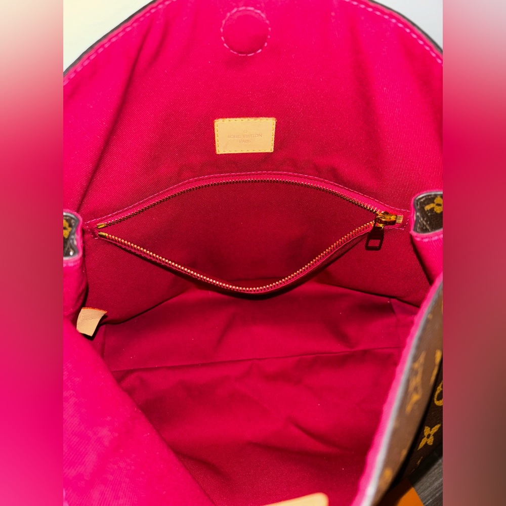 Louis Vuitton Graceful hobo PM bag AUTHENTIC💯 - Picture 11 of 16